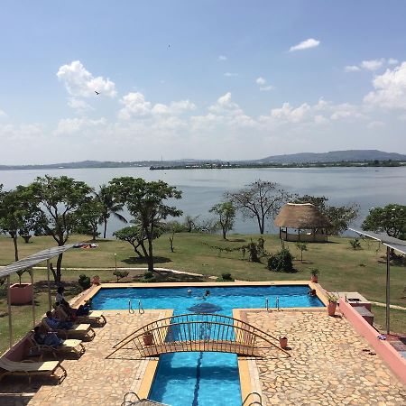 Samuka Island Retreat Villa Jinja Eksteriør bilde