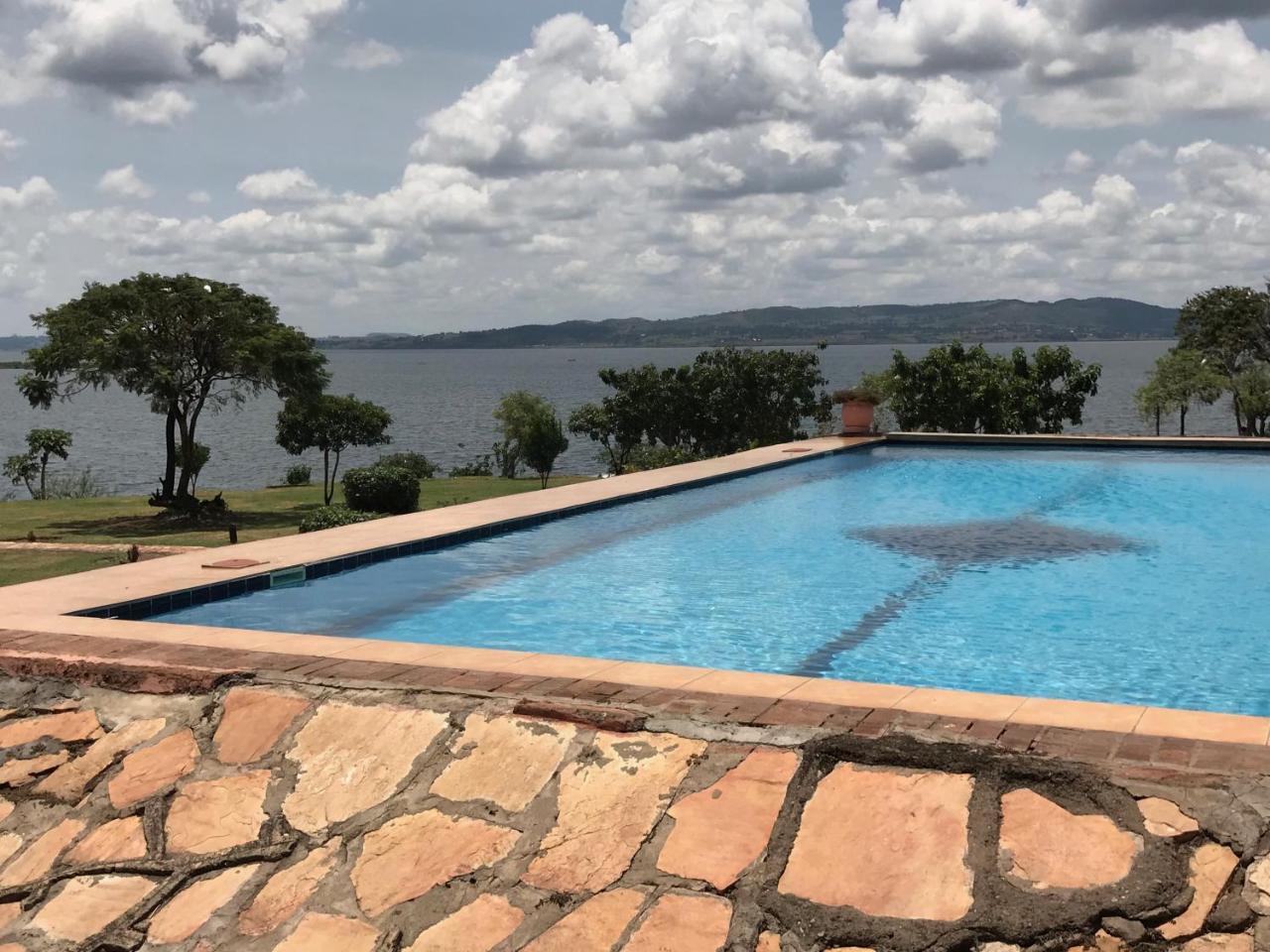 Samuka Island Retreat Villa Jinja Eksteriør bilde