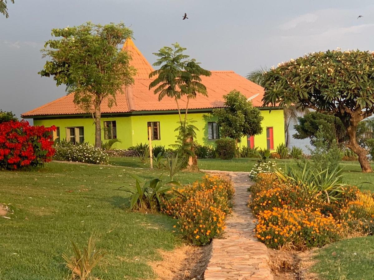 Samuka Island Retreat Villa Jinja Eksteriør bilde